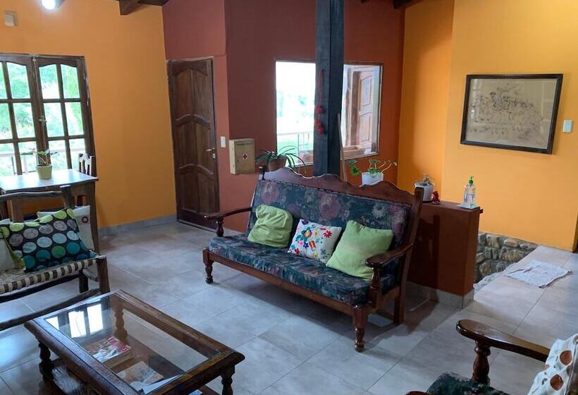 민박 Hostal Casa De Piedra