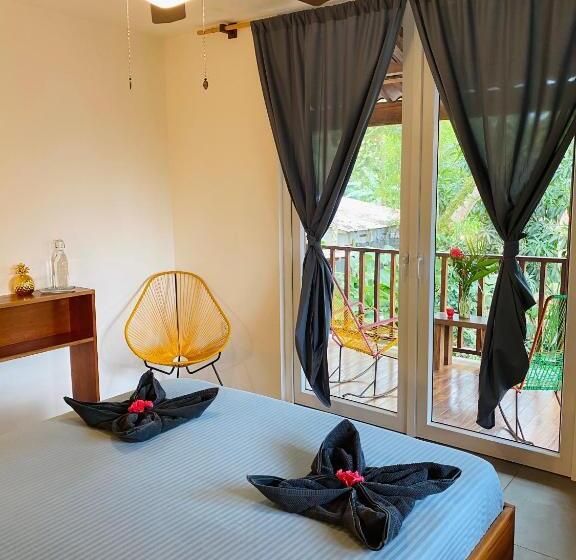 مبيت وإفطار Tortuguero Casa Pelican