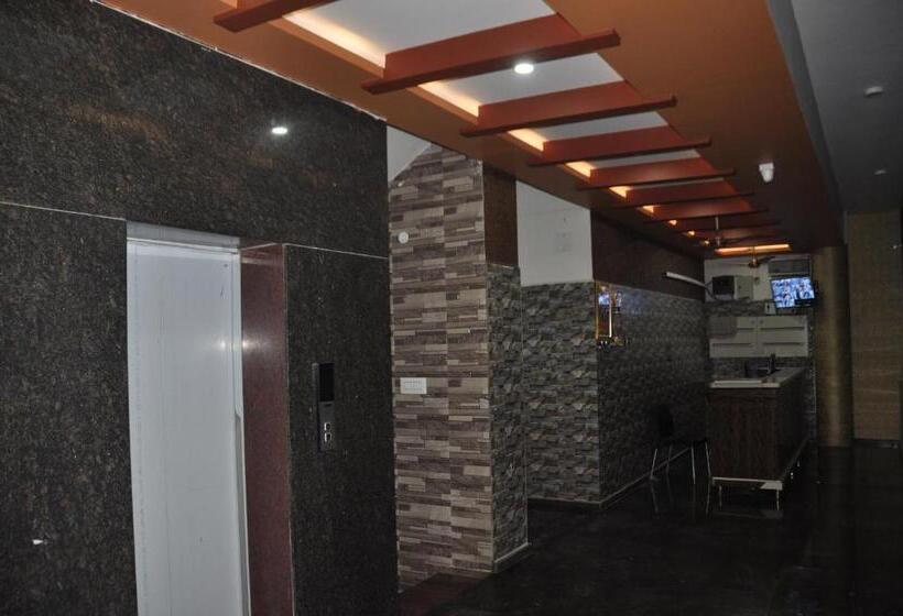 בית מלון כפרי Blue Crystal Lodge