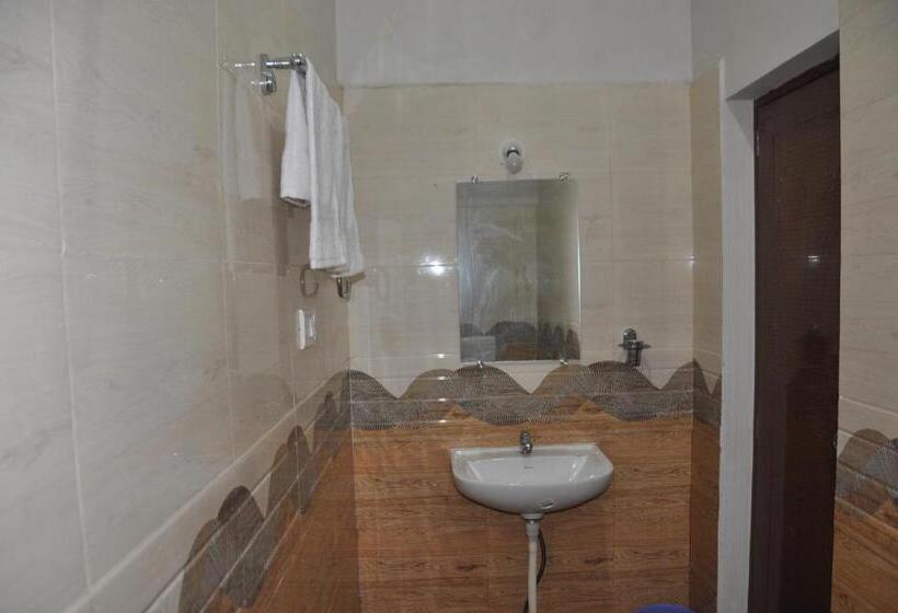 בית מלון כפרי Blue Crystal Lodge