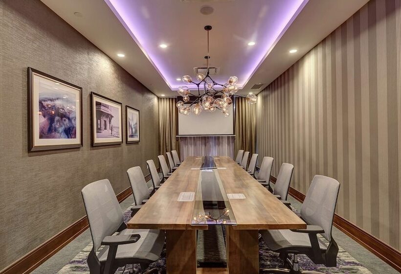 فندق Home2 Suites By Hilton Toronto Brampton