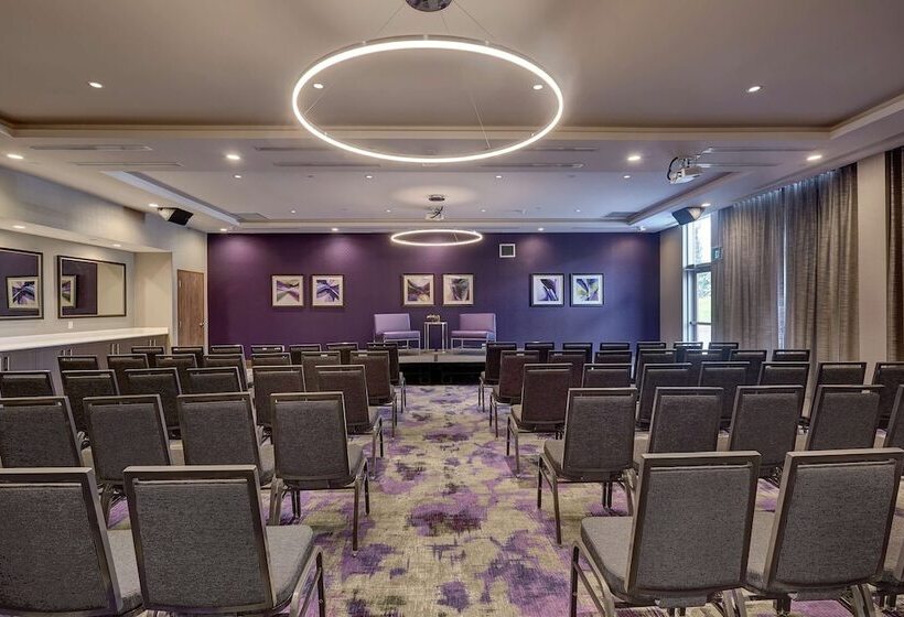 فندق Home2 Suites By Hilton Toronto Brampton