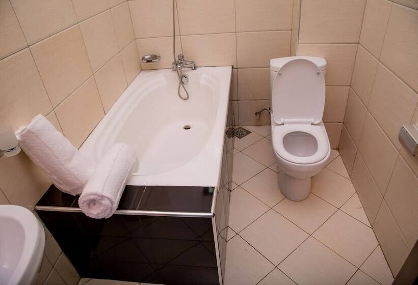 هتل Lake Point Villa