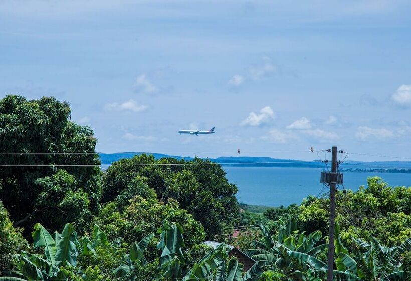 هتل Lake Point Villa