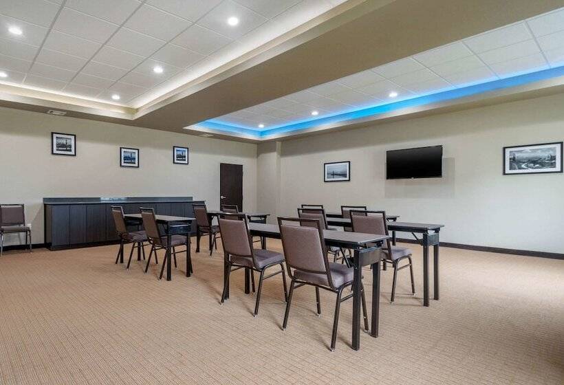 בית מלון כפרי Sleep Inn & Suites Bricktown   Near Medical Center