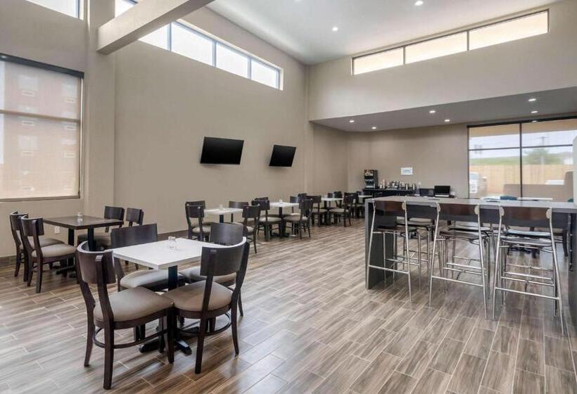 בית מלון כפרי Sleep Inn & Suites Bricktown   Near Medical Center