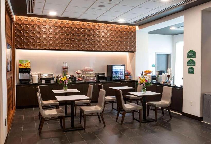 فندق Wingate By Wyndham Angola