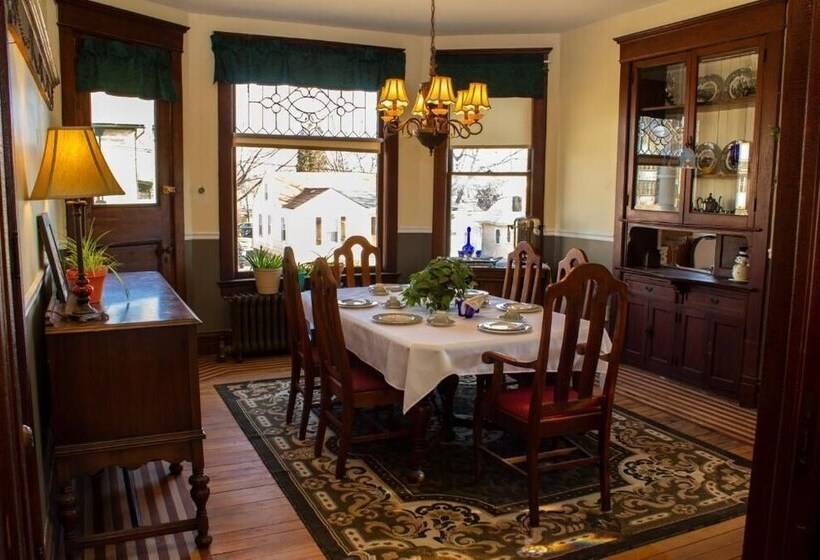 مبيت وإفطار The Katherine Holle House