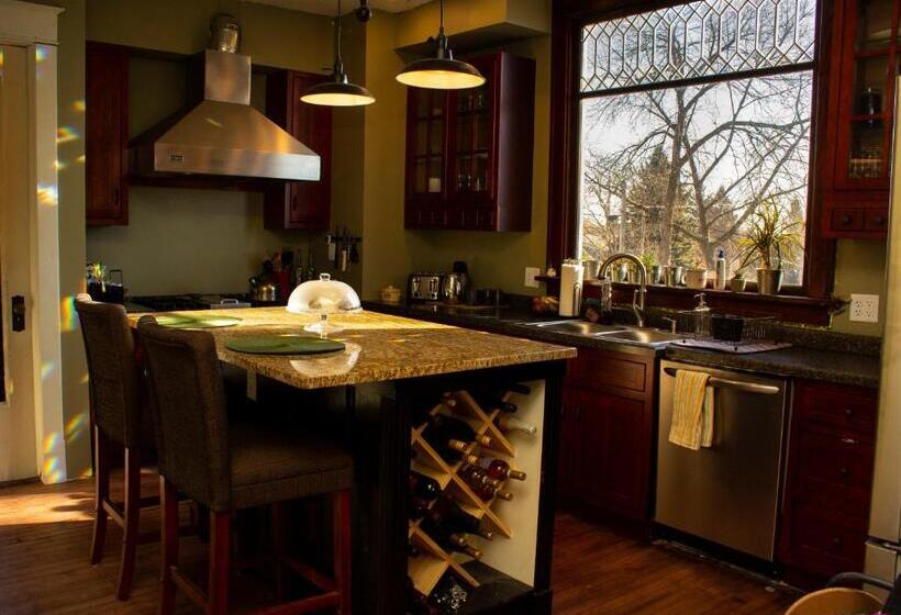 مبيت وإفطار The Katherine Holle House