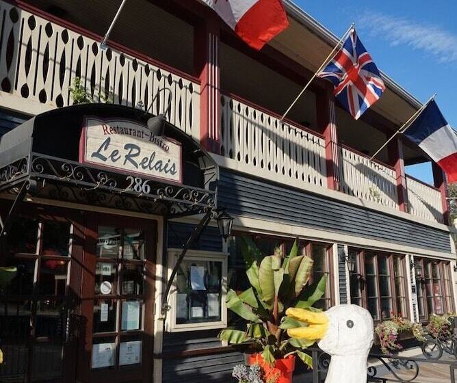 Отель Auberge Knowlton