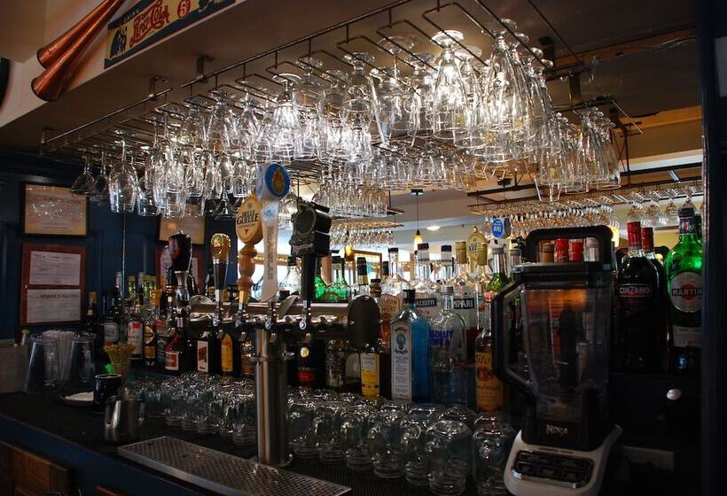 Отель Auberge Knowlton