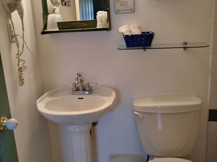 Отель Auberge Knowlton