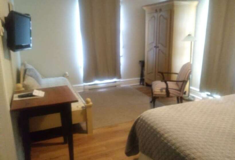 Отель Auberge Knowlton