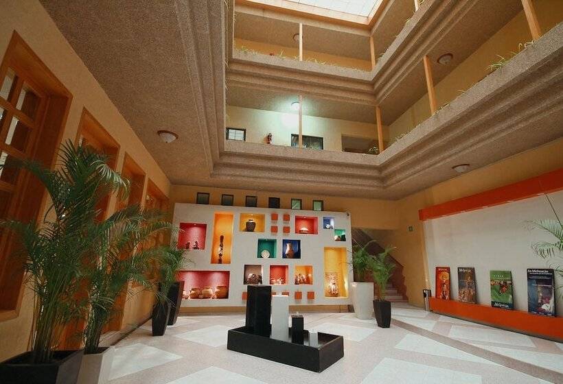 ホテル El Conquistador Monarca