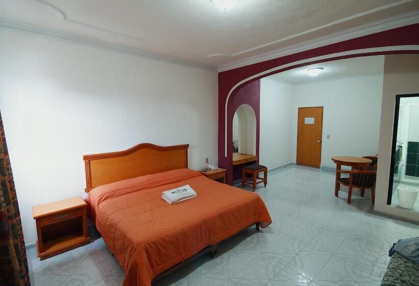 ホテル El Conquistador Monarca