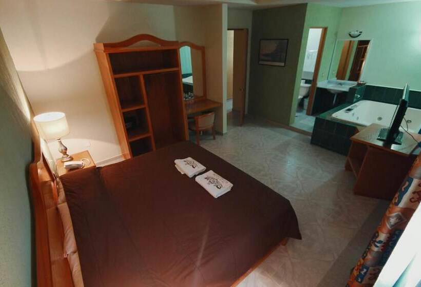 ホテル El Conquistador Monarca