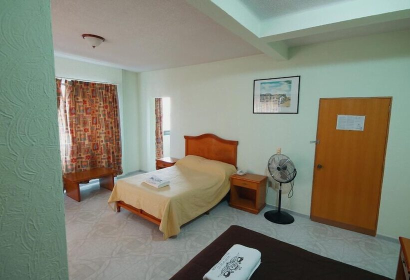 ホテル El Conquistador Monarca