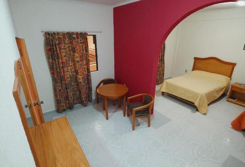 ホテル El Conquistador Monarca