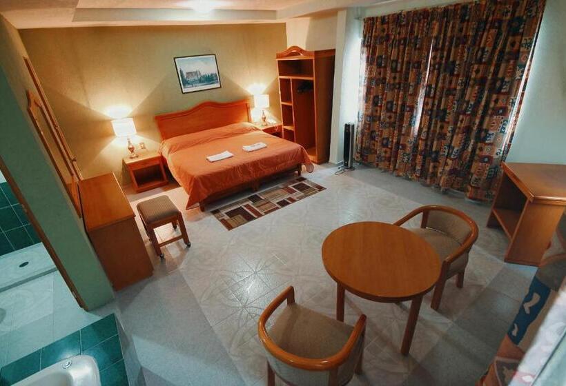 ホテル El Conquistador Monarca