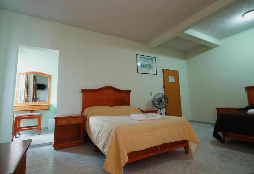 ホテル El Conquistador Monarca