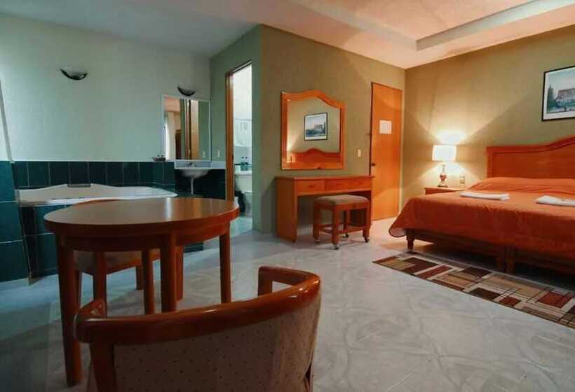 ホテル El Conquistador Monarca