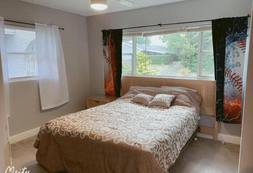 بنسيون A Home Away From Home