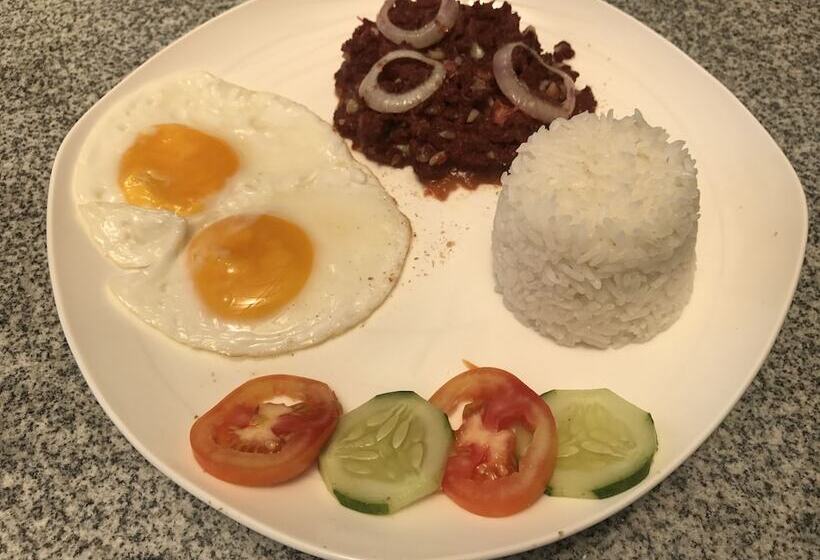 پانسیون Babylon Oslob Coast Guesthouse