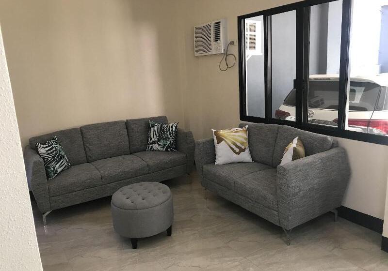 پانسیون Babylon Oslob Coast Guesthouse