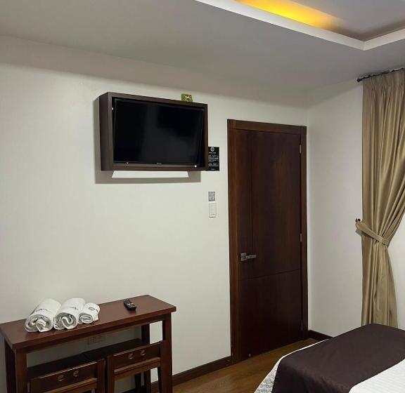 پانسیون Hostal Camil