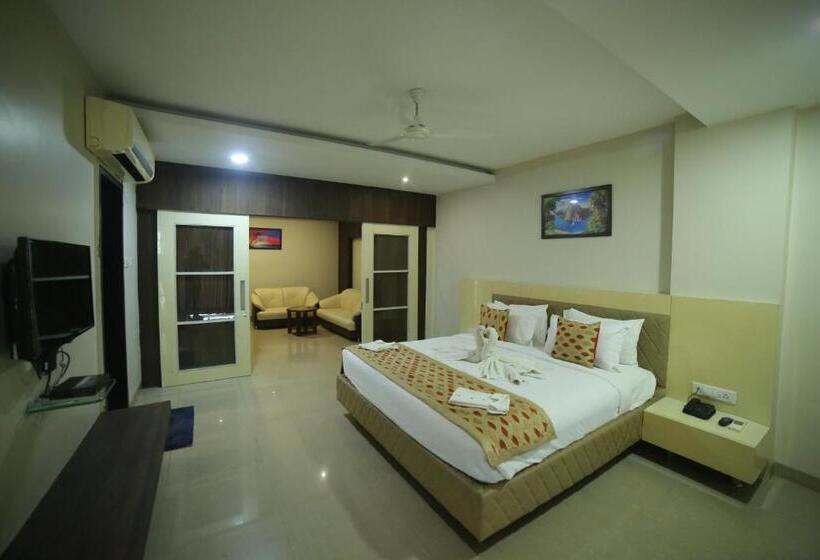 Monk S Nirvanaa Hotel & Resort