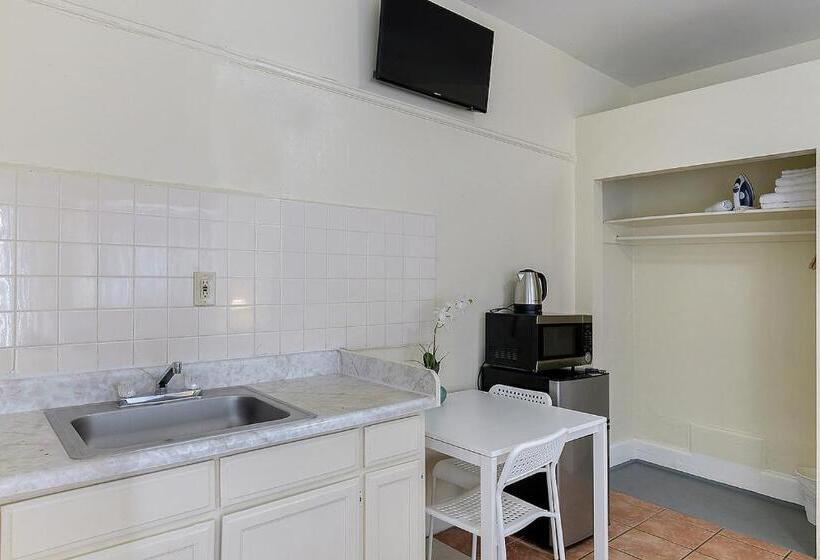 فندق صغير Pads On Pasadena Ave