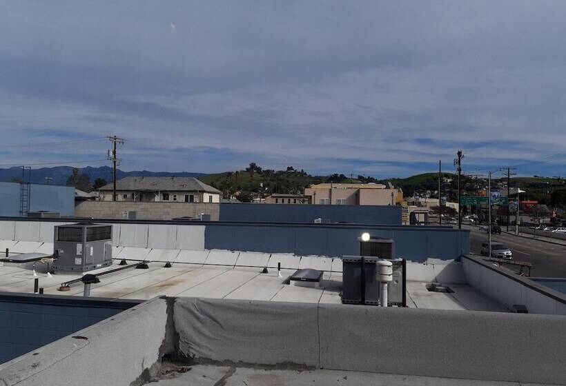 فندق صغير Pads On Pasadena Ave