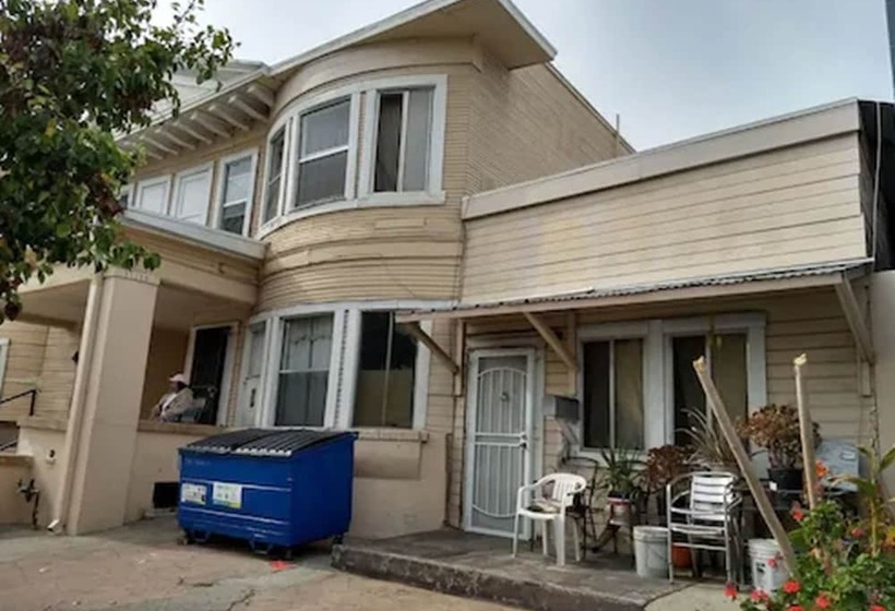 فندق صغير Pads On Pasadena Ave