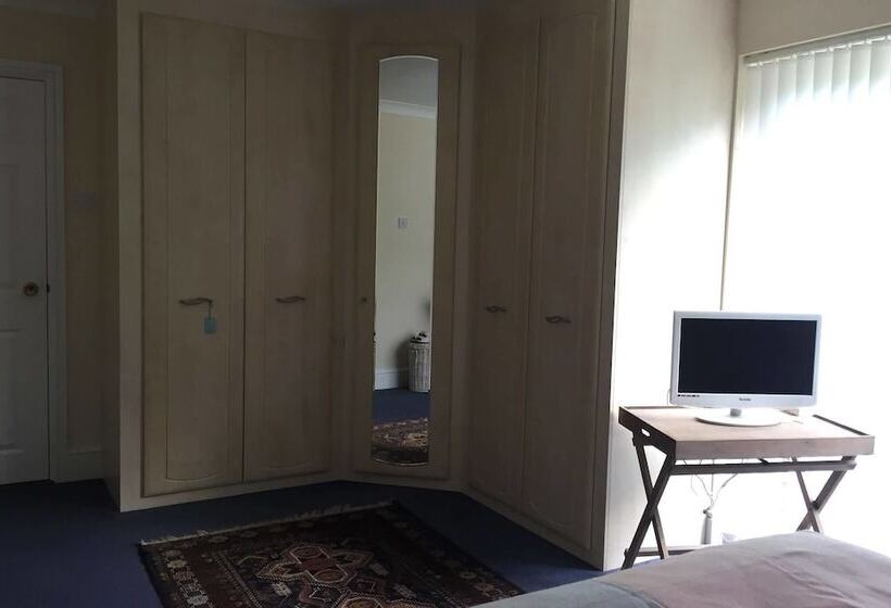 Bed and Breakfast Linford Stable