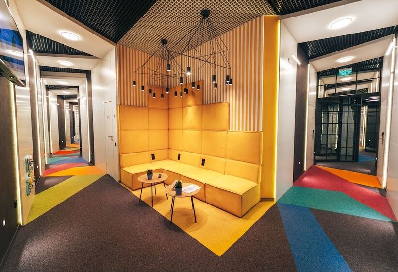 Cities Gallery Apart