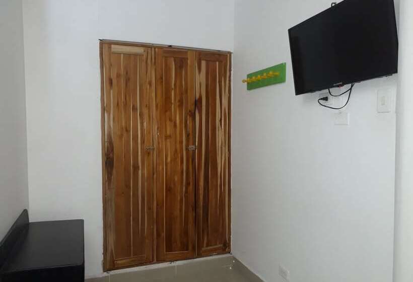 酒店 Banana Paradise