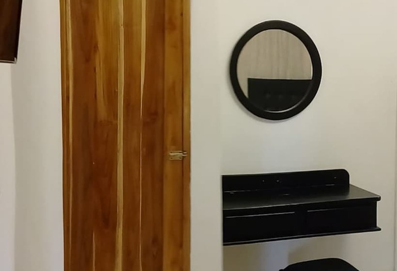 酒店 Banana Paradise