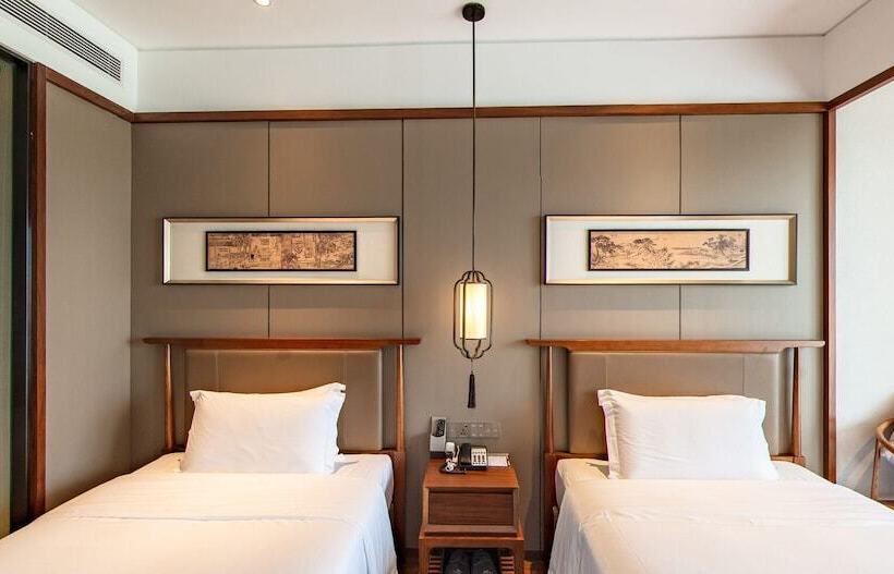 Grand Skylight Int  Hotel Pingshan