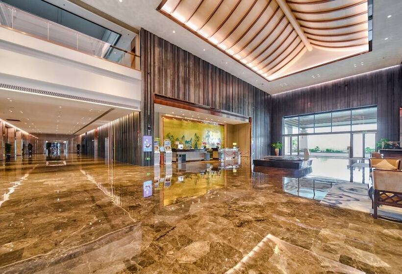 Grand Skylight Int  Hotel Pingshan