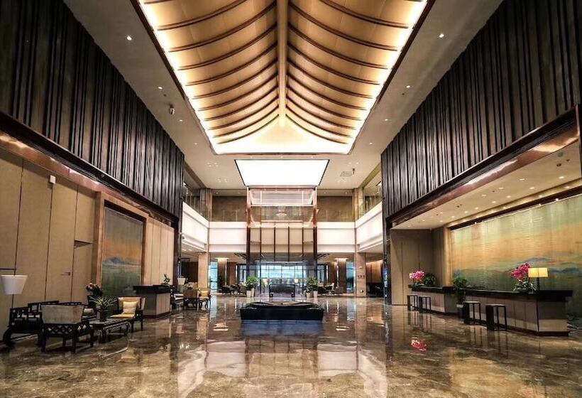 Grand Skylight Int  Hotel Pingshan