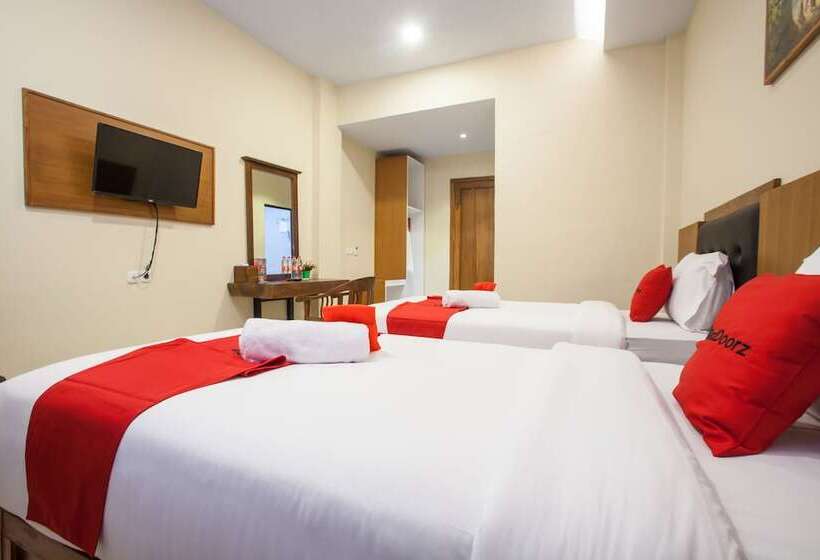 膳宿费 Reddoorz Premium @ Jalan Cengkeh Malang