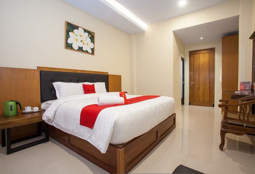 膳宿费 Reddoorz Premium @ Jalan Cengkeh Malang