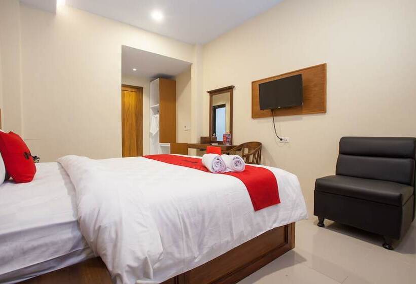 膳宿费 Reddoorz Premium @ Jalan Cengkeh Malang