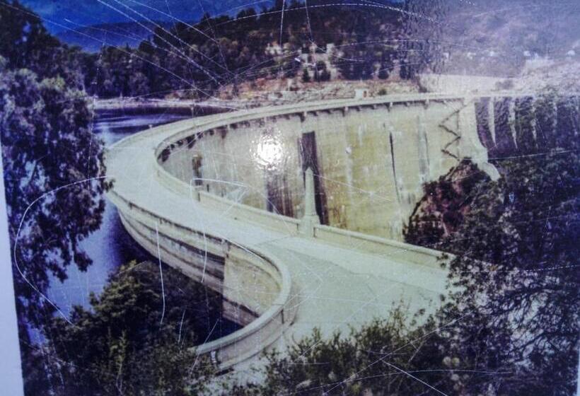 بنسيون Refugio: El Llamado