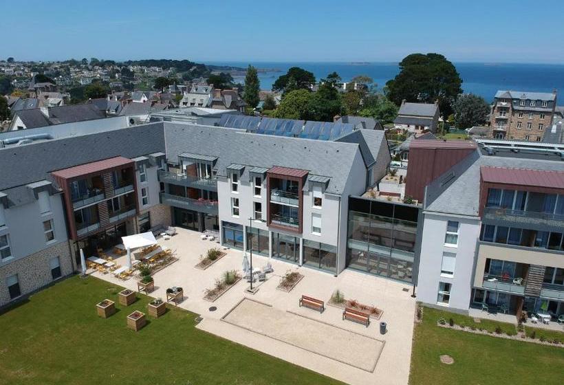 Domitys Les Mégalithes Roses