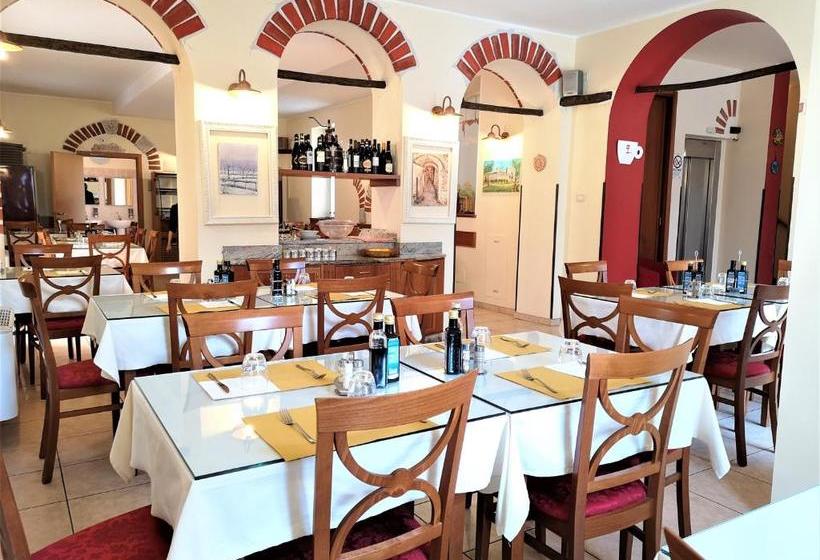فندق صغير Antica Locanda Il Girasole