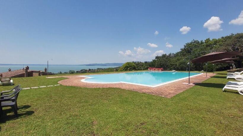 Casale Sul Lago Trasimeno