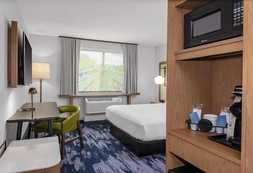 هتل Fairfield Inn & Suites By Marriott Indianapolis Greenfield