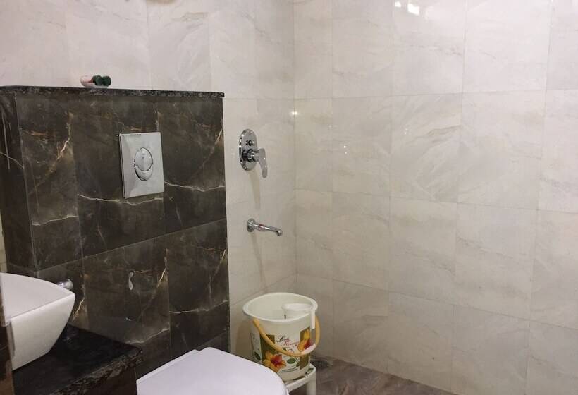 בית מלון כפרי K3 Club Residency