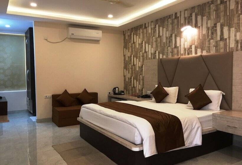 בית מלון כפרי K3 Club Residency